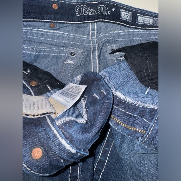 Gorgeous used ONCE “Miss Me” skinny jeans 👖 - Picture 7 of 7